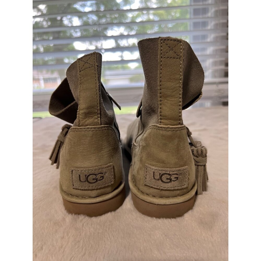 UGG Womens Suede Ankle Boots With Tassels & Rubber Sole